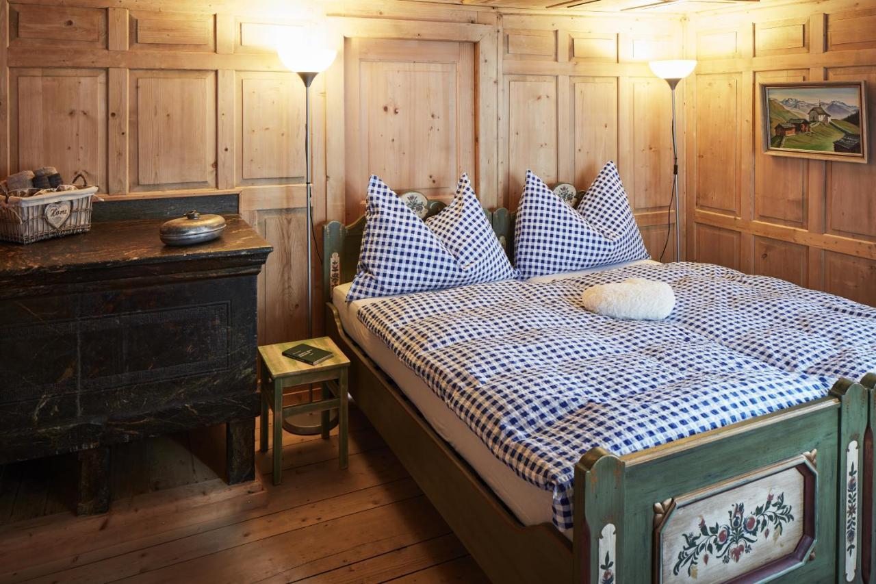 Nostalgie Bed & Breakfast Chraemerhus Curaglia Exterior foto