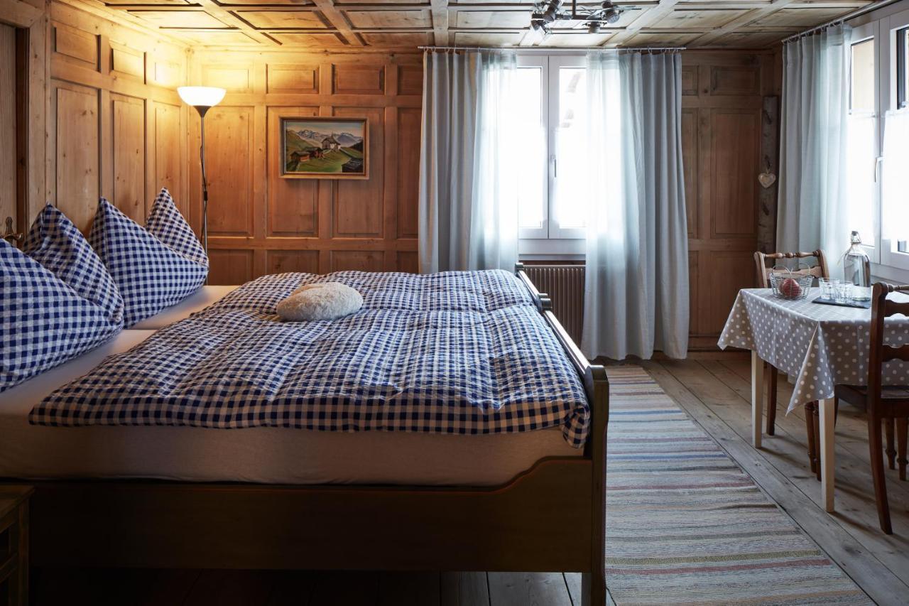 Nostalgie Bed & Breakfast Chraemerhus Curaglia Exterior foto